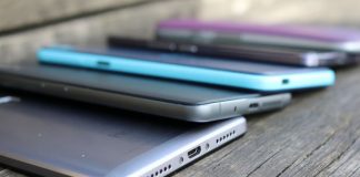 List Of Top Smartphones That You Can Buy Under INR 8,000 In Diwali 2017