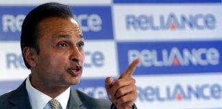 Ericsson, a Swedish telecom equipment maker has filed a complaint against the Chairman of Reliance Communications, Anil Ambani in Supreme Court after the Reliance Industries have failed to pay Rs. 550 crore by the deadline Ambani