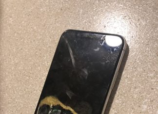 iPhone X explodes after iOS 12.1 update iphone X