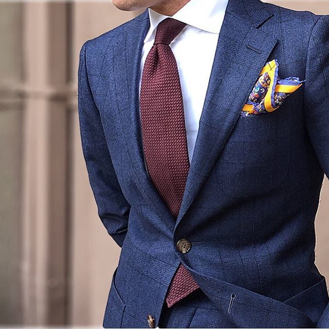 Avoid These Fashion Blunders While Wearing a Necktie